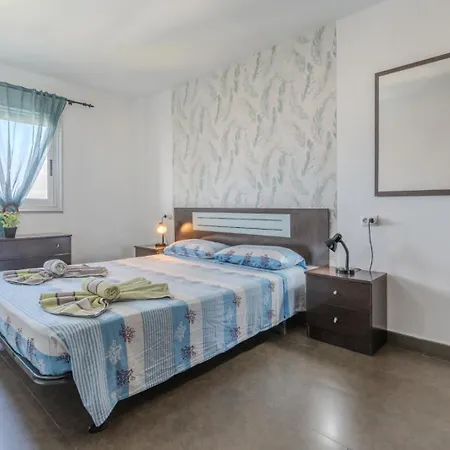 El Dorado, Ocean View & Wifi Free بيت للعطل *