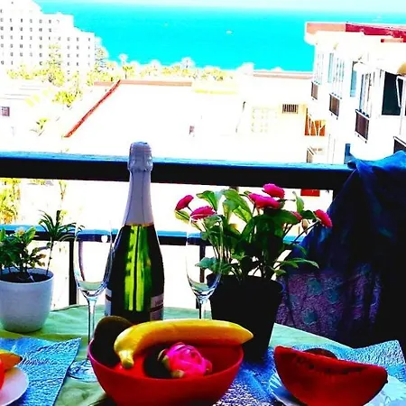 Holiday home El Dorado, Ocean View & Wifi Free Playa de las Americas (Tenerife)