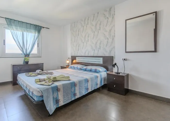 El Dorado, Ocean View & Wifi Free 펜션 *